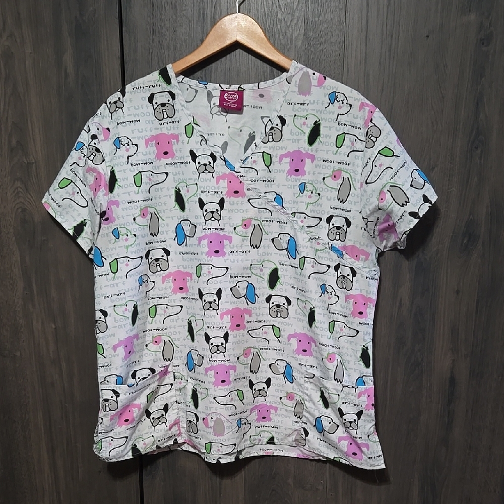 Divine Curves Dog Scrub Top